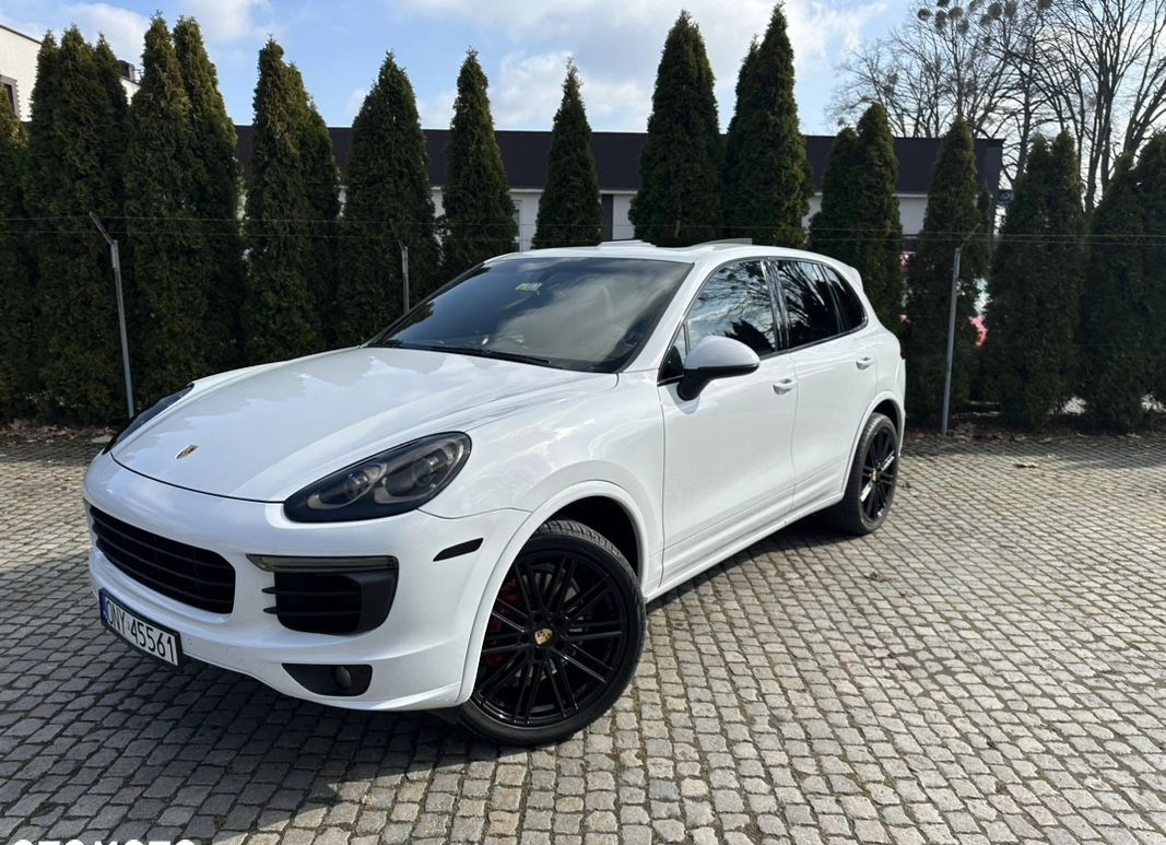 Porsche Cayenne cena 169000 przebieg: 192500, rok produkcji 2015 z Nysa małe 191